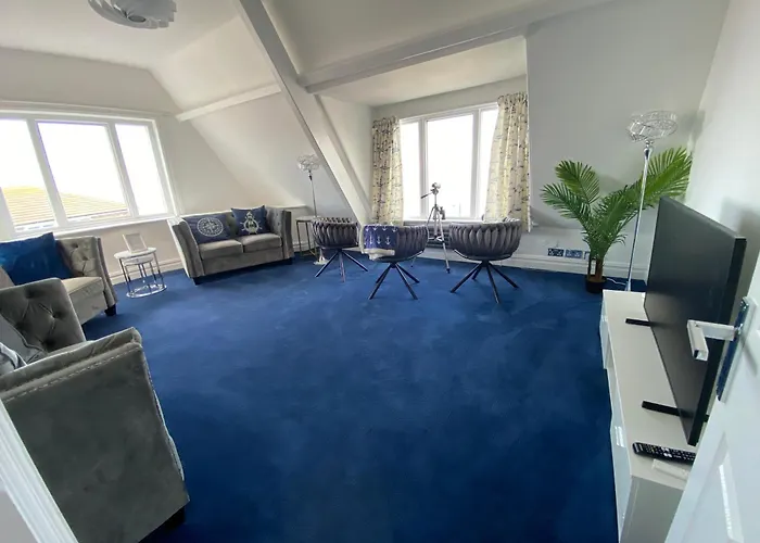 Blue Ocean Seaview Penthouse Perfectly Saltburn