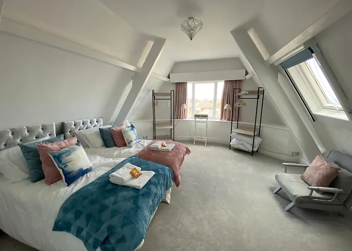 Blue Ocean Seaview Penthouse Perfectly Saltburn