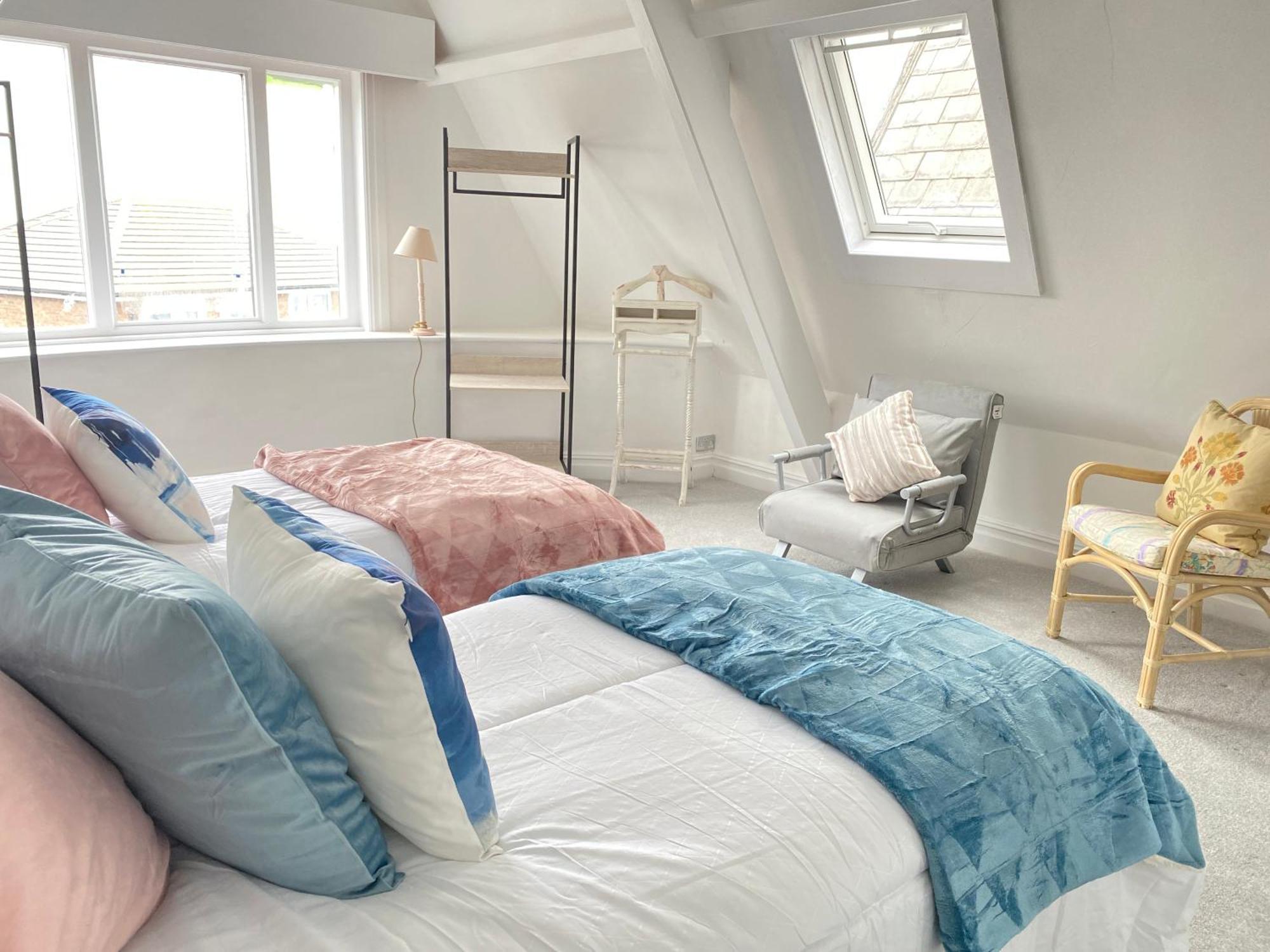 Blue Ocean Seaview Penthouse Perfectly Saltburn-by-the-Sea