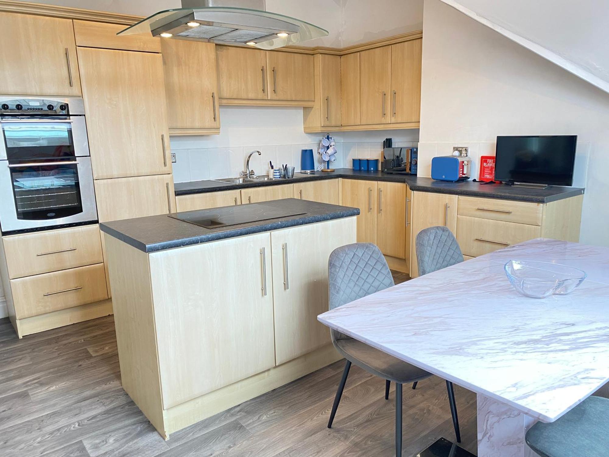 Blue Ocean Seaview Penthouse Perfectly Saltburn-by-the-Sea